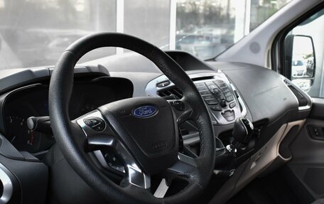 Ford Tourneo Custom I рестайлинг, 2013 год, 1 950 000 рублей, 10 фотография