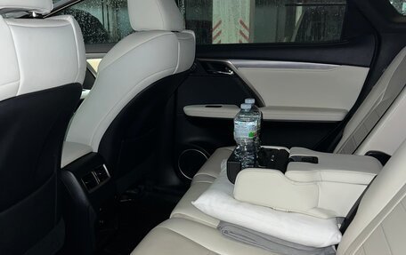 Lexus RX IV рестайлинг, 2017 год, 4 490 000 рублей, 18 фотография