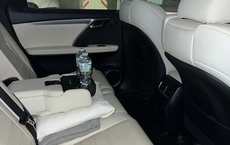 Lexus RX IV рестайлинг, 2017 год, 4 490 000 рублей, 19 фотография