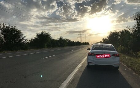 Hyundai Solaris II рестайлинг, 2017 год, 1 280 000 рублей, 3 фотография
