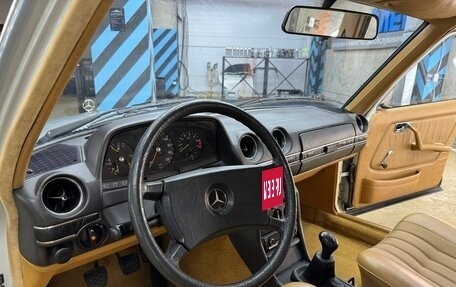 Mercedes-Benz W123, 1981 год, 1 200 000 рублей, 35 фотография
