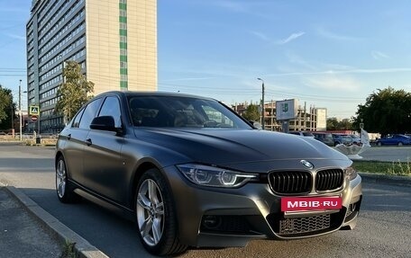 BMW 3 серия, 2018 год, 3 190 000 рублей, 31 фотография