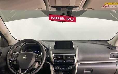 Mitsubishi Eclipse Cross, 2018 год, 2 199 000 рублей, 14 фотография