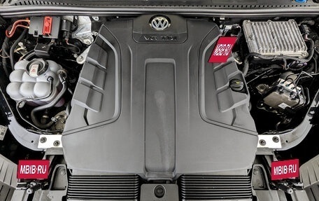 Volkswagen Touareg III, 2021 год, 6 995 000 рублей, 9 фотография