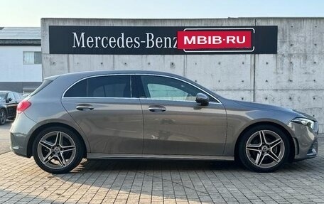 Mercedes-Benz A-Класс, 2020 год, 2 200 000 рублей, 3 фотография