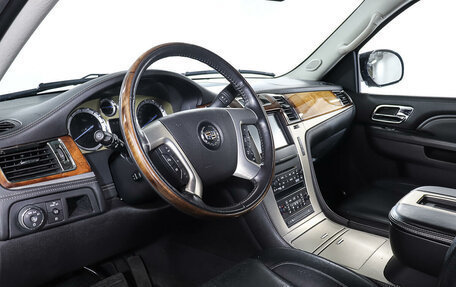 Cadillac Escalade III, 2012 год, 3 697 000 рублей, 12 фотография