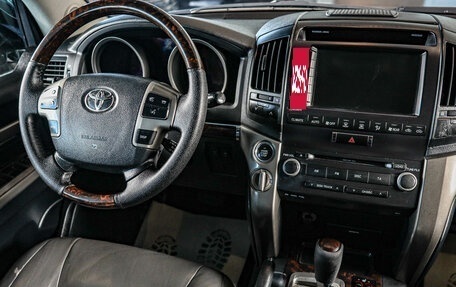 Toyota Land Cruiser 200, 2008 год, 2 799 000 рублей, 14 фотография