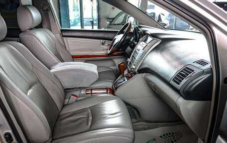 Lexus RX II рестайлинг, 2004 год, 1 649 000 рублей, 22 фотография