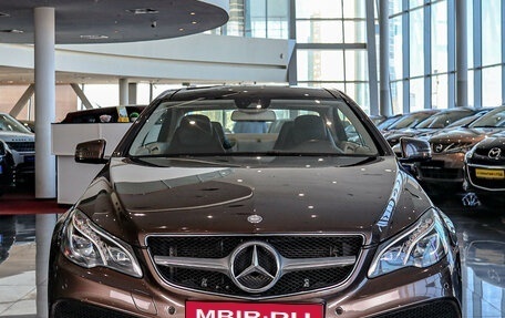 Mercedes-Benz E-Класс, 2015 год, 2 399 000 рублей, 2 фотография