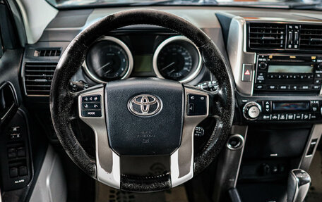 Toyota Land Cruiser Prado 150 рестайлинг 2, 2013 год, 2 989 000 рублей, 14 фотография