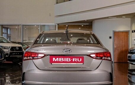 Hyundai Solaris II рестайлинг, 2022 год, 2 199 000 рублей, 4 фотография
