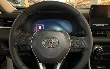 Toyota RAV4, 2023 год, 4 990 000 рублей, 16 фотография