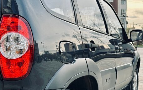Chevrolet Niva I рестайлинг, 2012 год, 750 000 рублей, 11 фотография