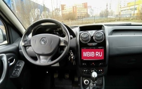 Renault Duster I рестайлинг, 2017 год, 1 650 000 рублей, 6 фотография