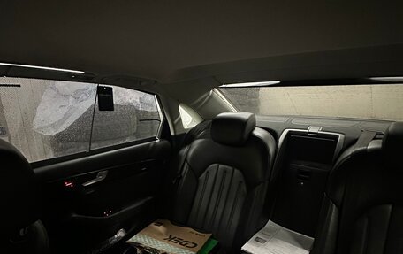 Audi A8, 2012 год, 2 200 000 рублей, 8 фотография