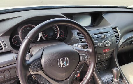 Honda Accord VIII рестайлинг, 2012 год, 1 820 000 рублей, 10 фотография