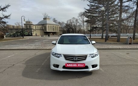 Honda Accord VIII рестайлинг, 2012 год, 1 820 000 рублей, 8 фотография