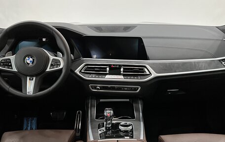 BMW X7, 2022 год, 15 000 000 рублей, 8 фотография