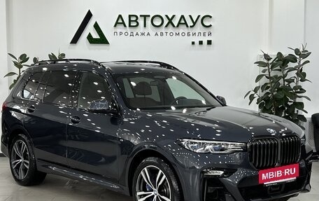 BMW X7, 2022 год, 15 000 000 рублей, 3 фотография