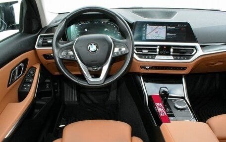 BMW 3 серия, 2021 год, 4 200 000 рублей, 16 фотография
