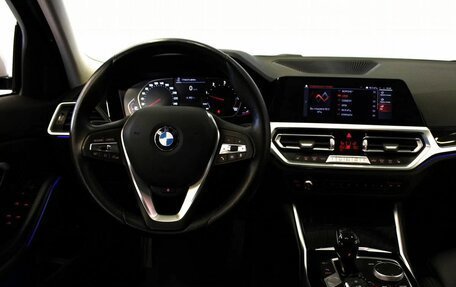 BMW 3 серия, 2020 год, 3 750 000 рублей, 12 фотография
