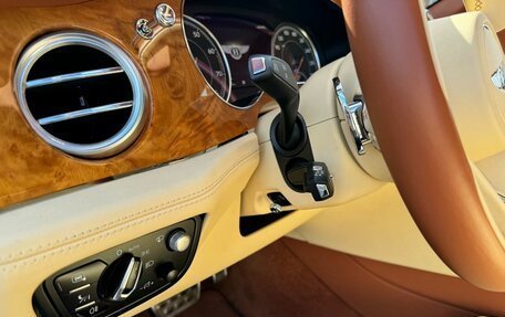Bentley Bentayga I, 2016 год, 13 500 000 рублей, 21 фотография