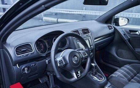 Volkswagen Golf GTI VII, 2012 год, 1 690 200 рублей, 6 фотография
