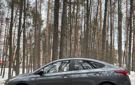 Hyundai Solaris II рестайлинг, 2021 год, 1 760 000 рублей, 2 фотография