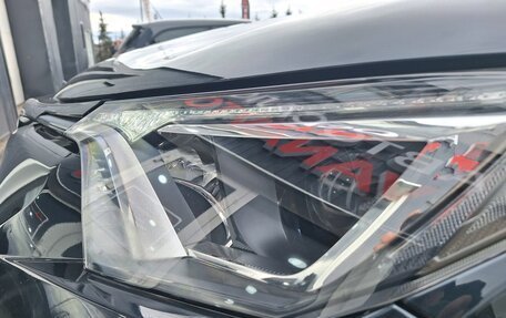 Toyota RAV4, 2017 год, 2 880 000 рублей, 21 фотография