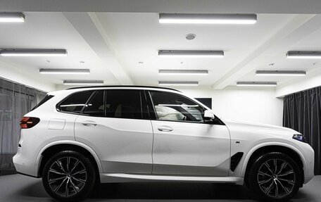 BMW X5, 2023 год, 15 805 000 рублей, 4 фотография