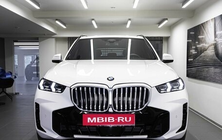 BMW X5, 2023 год, 15 805 000 рублей, 2 фотография