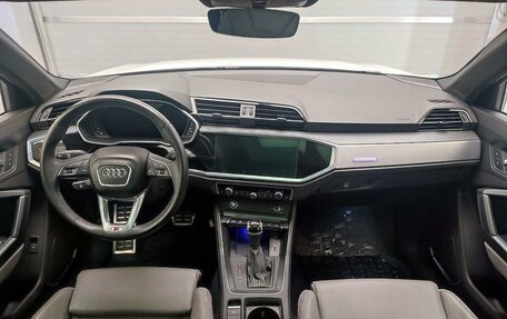 Audi Q3, 2021 год, 4 500 000 рублей, 9 фотография