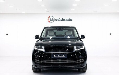 Land Rover Range Rover IV рестайлинг, 2022 год, 32 990 000 рублей, 2 фотография