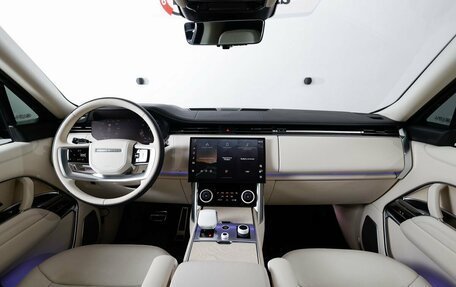 Land Rover Range Rover IV рестайлинг, 2022 год, 32 990 000 рублей, 23 фотография