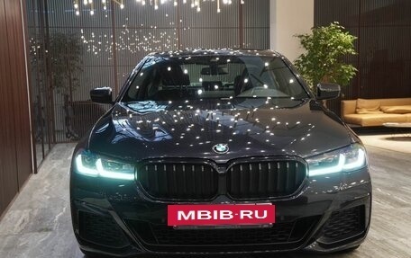 BMW 5 серия, 2021 год, 6 150 000 рублей, 3 фотография