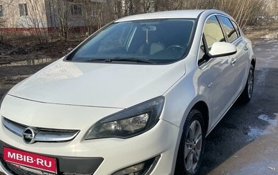 Opel Astra J, 2013 год, 690 000 рублей, 1 фотография