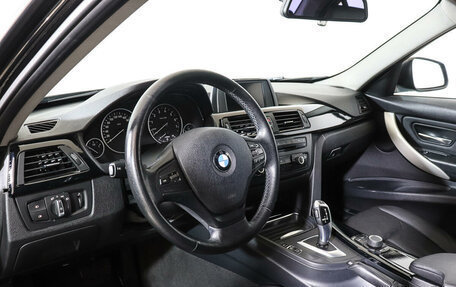 BMW 3 серия, 2013 год, 1 500 000 рублей, 13 фотография