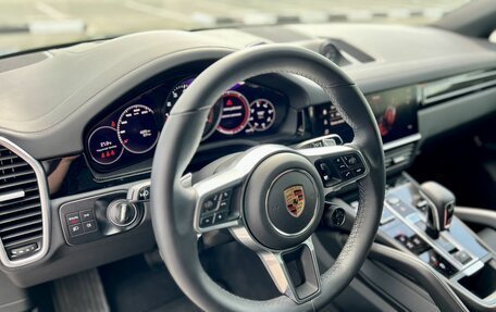 Porsche Cayenne III, 2022 год, 13 750 000 рублей, 21 фотография