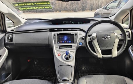 Toyota Prius, 2014 год, 1 699 990 рублей, 9 фотография