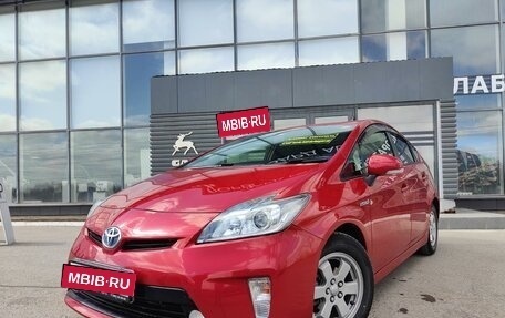 Toyota Prius, 2014 год, 1 699 990 рублей, 3 фотография