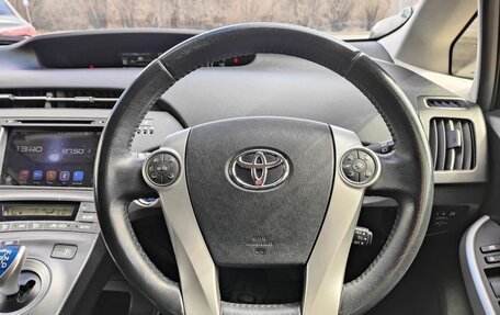 Toyota Prius, 2014 год, 1 699 990 рублей, 15 фотография