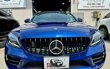 Mercedes-Benz C-Класс, 2019 год, 1 930 000 рублей, 2 фотография
