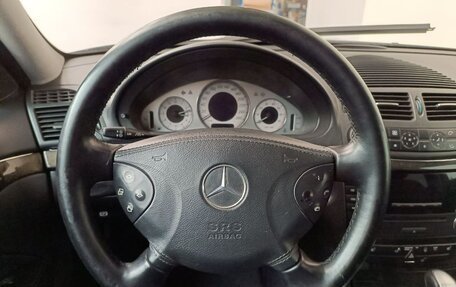 Mercedes-Benz E-Класс, 2003 год, 670 000 рублей, 14 фотография