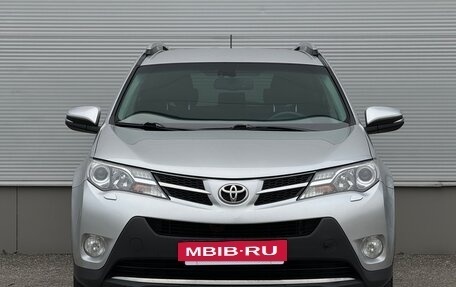 Toyota RAV4, 2015 год, 2 097 000 рублей, 3 фотография