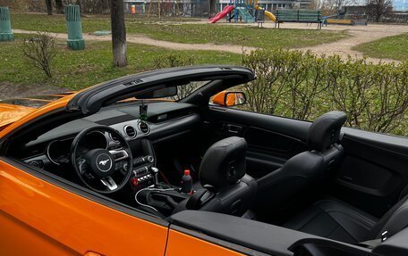Ford Mustang VI рестайлинг, 2017 год, 3 490 000 рублей, 8 фотография