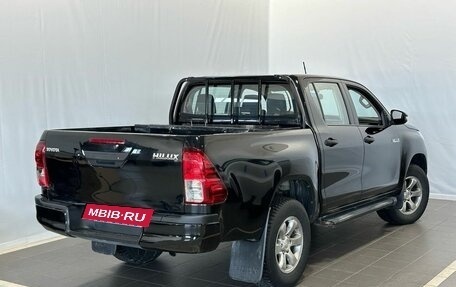 Toyota Hilux VIII, 2018 год, 3 219 750 рублей, 5 фотография