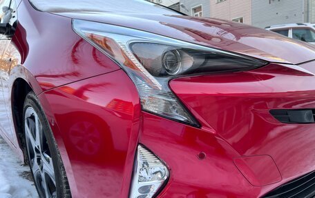 Toyota Prius IV XW50, 2018 год, 2 250 000 рублей, 9 фотография