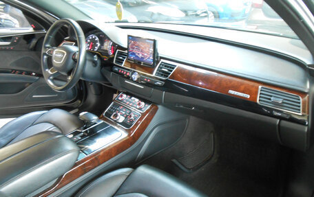 Audi A8, 2013 год, 1 950 000 рублей, 17 фотография