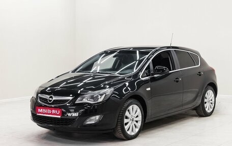 Opel Astra J, 2012 год, 895 000 рублей, 1 фотография