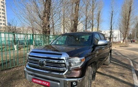 Toyota Tundra II, 2018 год, 4 660 000 рублей, 1 фотография
